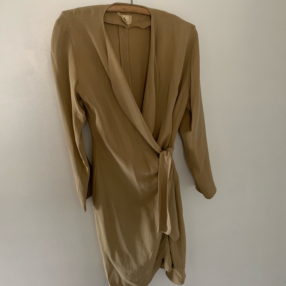 Vintage 💯% Silk dress very sexy, luxurious and comfortable